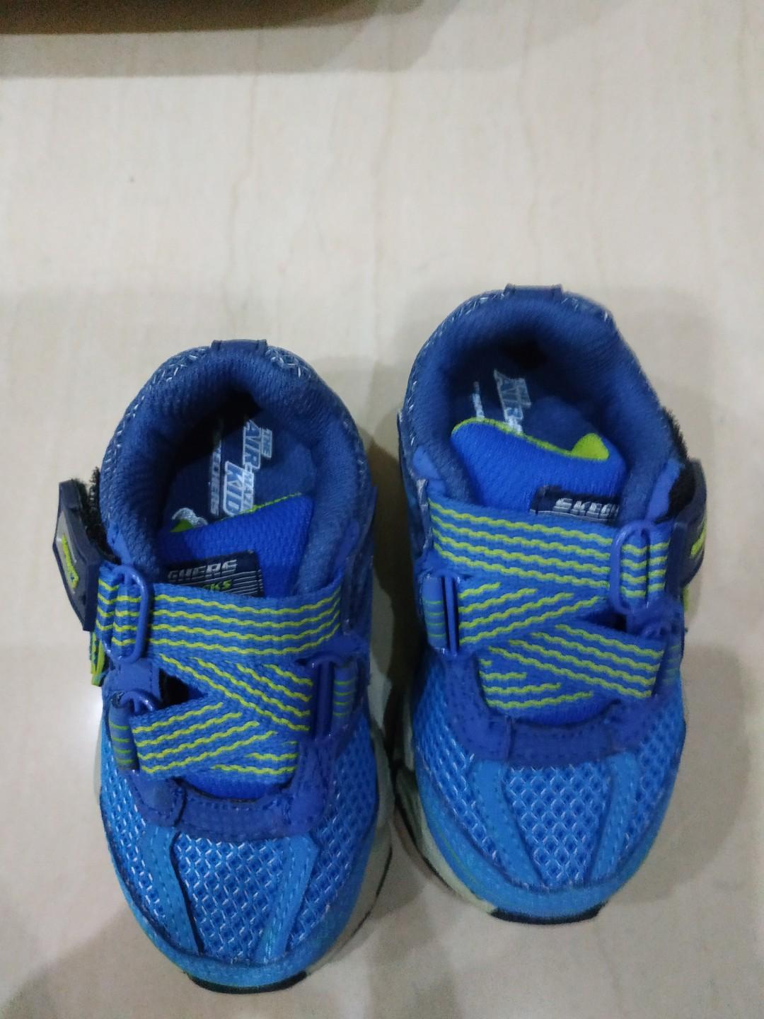 skechers kids shoe size