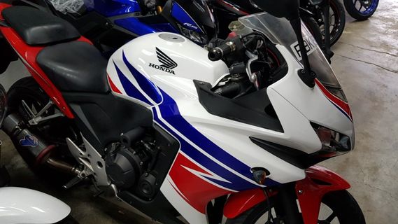 honda cbr400r