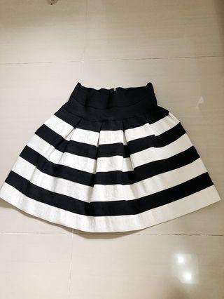 rok flare skirt