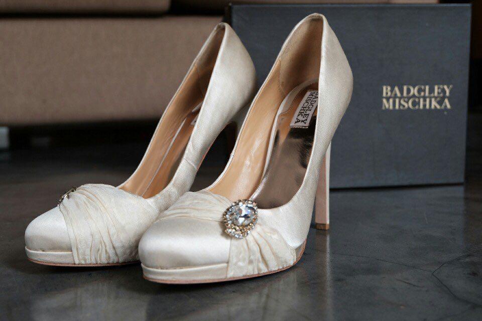 Authentic Badgley Mischka Wedding Shoes Women S Fashion Women S