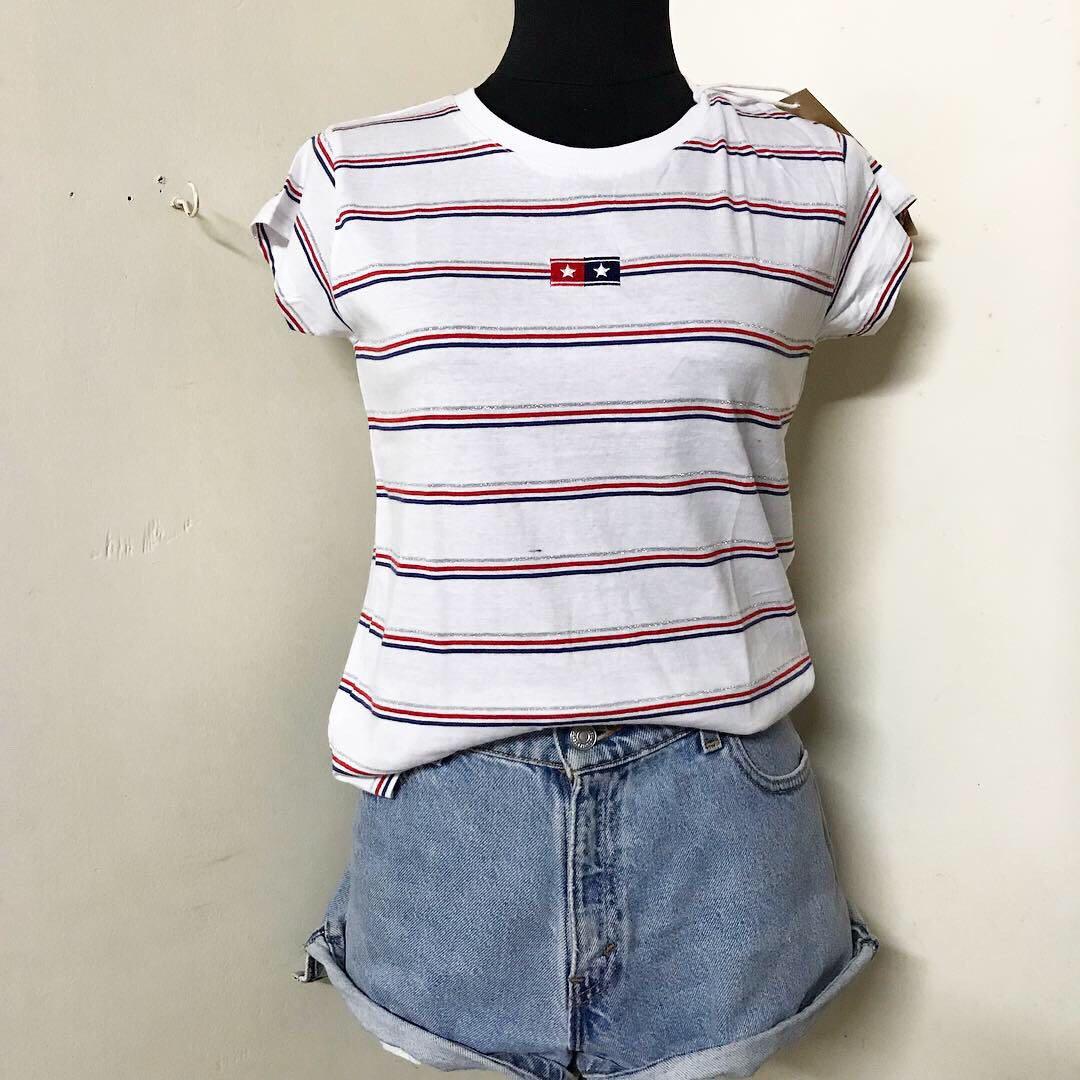 Cotton on mini fit shirt (Category: Shirts) located in Paranaque City. Submitted by saversmanila (Listing ID 224841389, Image 1). Description: Mannequin size is medium frame.