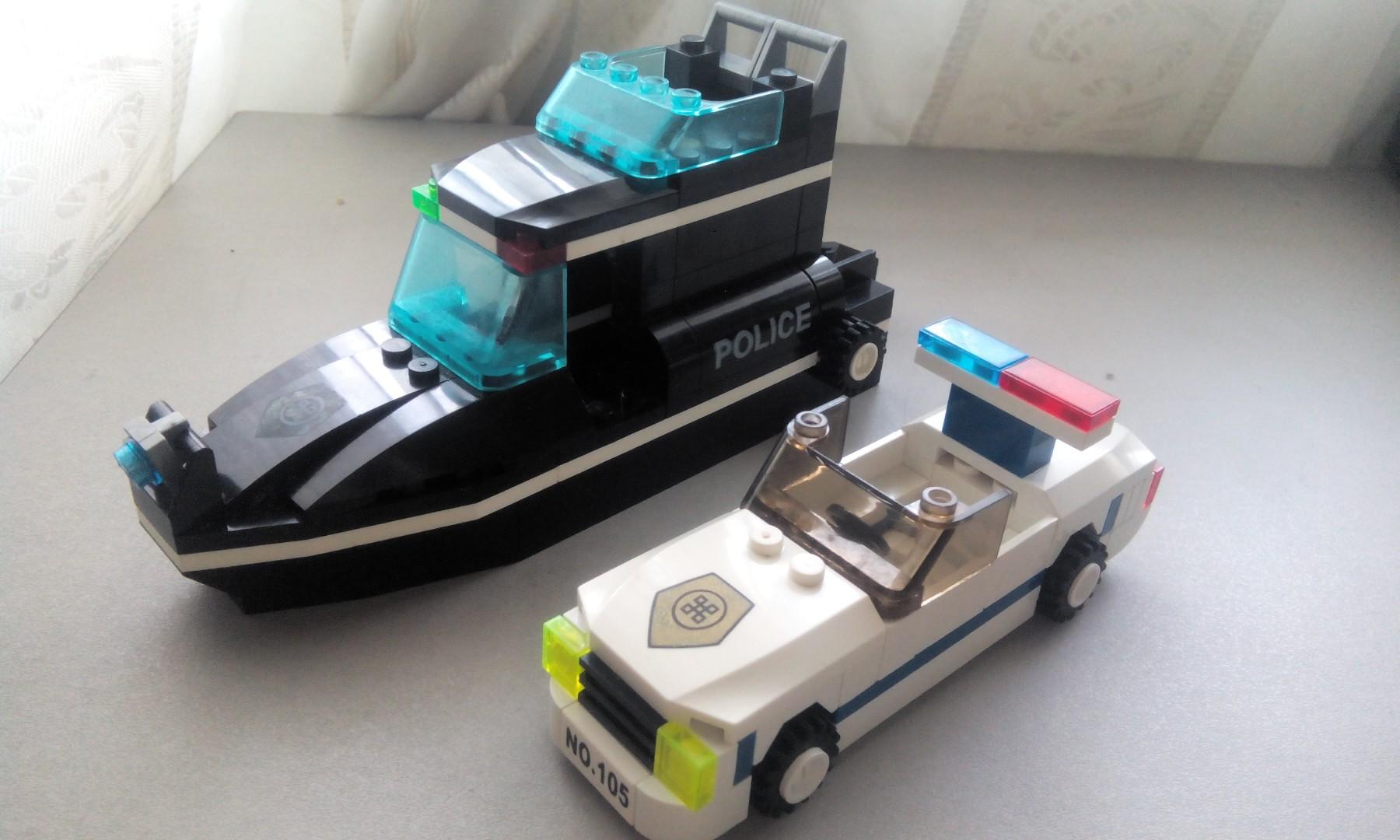 Lego best sale boat car