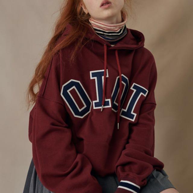oioi sweater