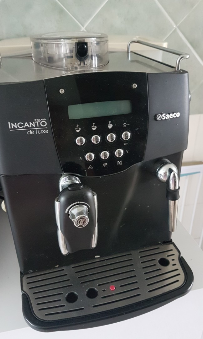 Saeco Incanto SBS Fully-Automatic Espresso Machine