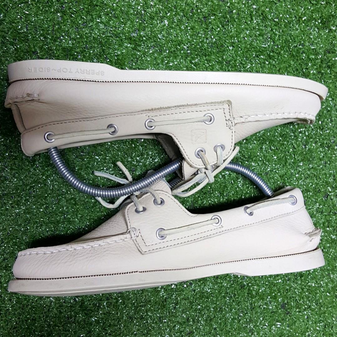 sperry gold cup sneaker