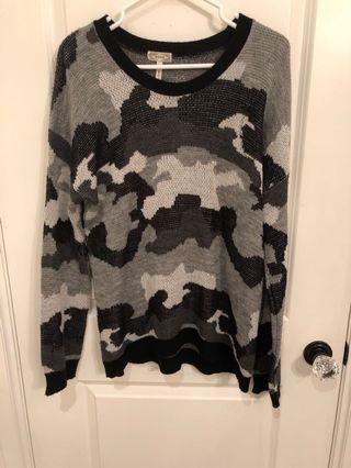 Camo Knit
