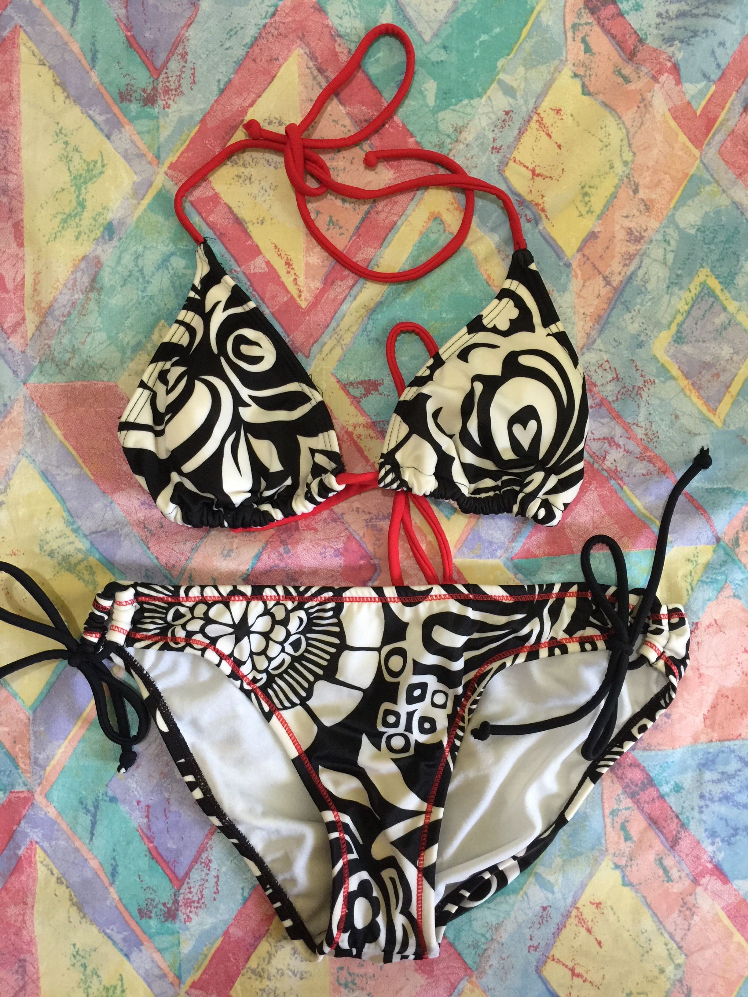 Billabong Bikini set, Women's Fashion, Swimwear, Bikinis & Swimsuits on ...