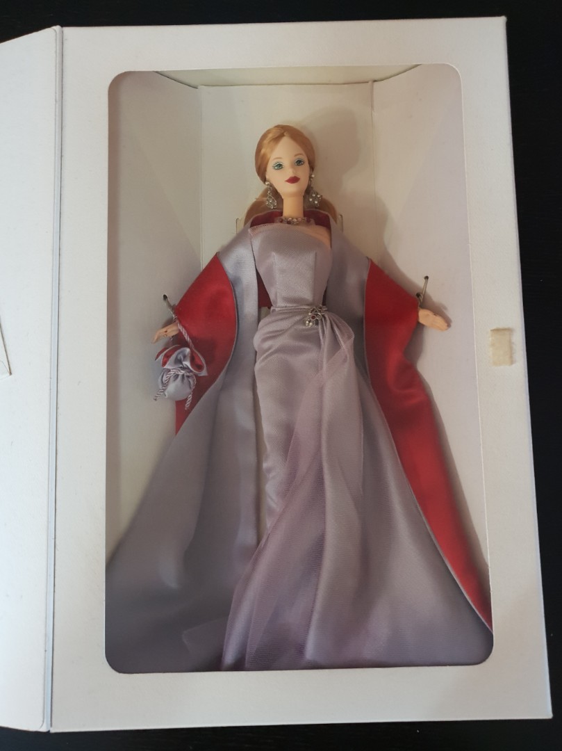 1999 Vera Wang Barbie Doll Designers' Salute to Hollywood