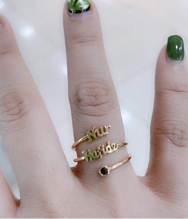 Gold ring deals n name