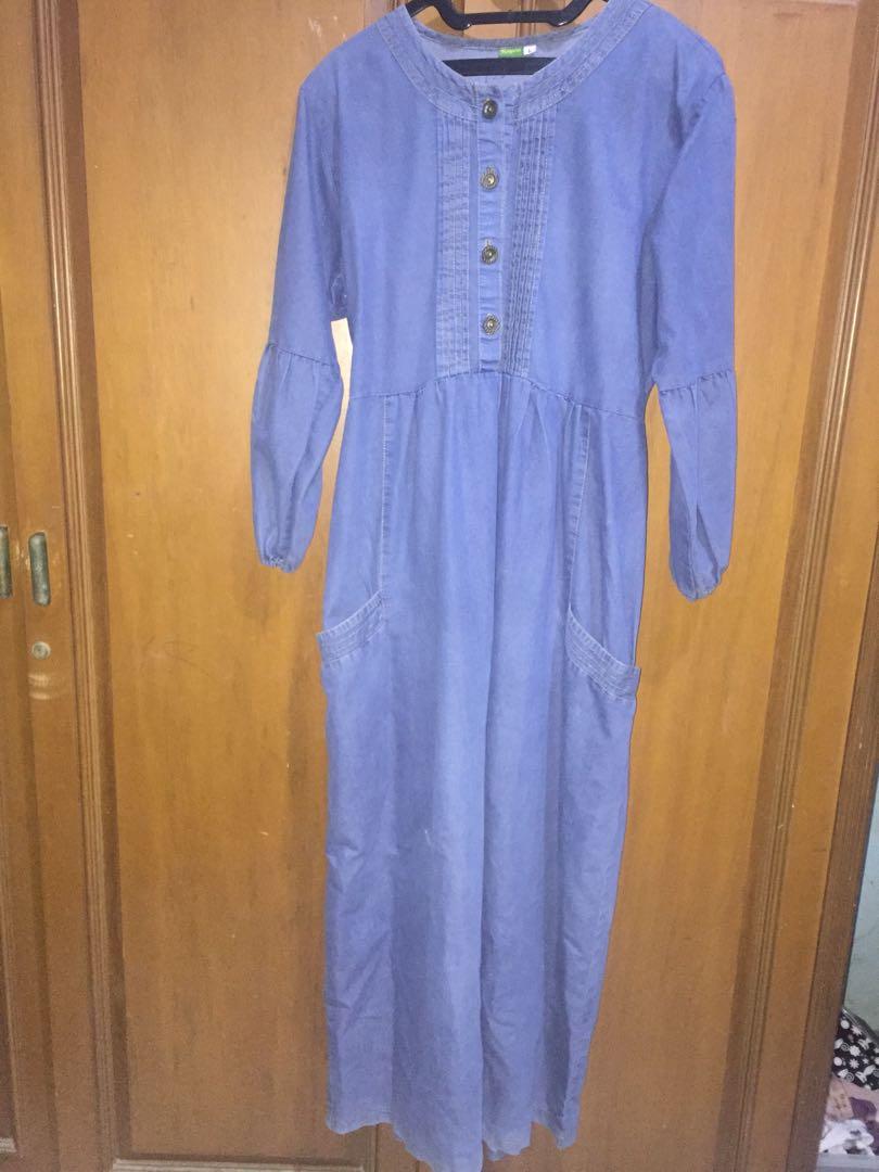 Gamis Semi Jeans Warna Biru Dongker Fesyen Wanita Muslim Fashion Gaun Di Carousell