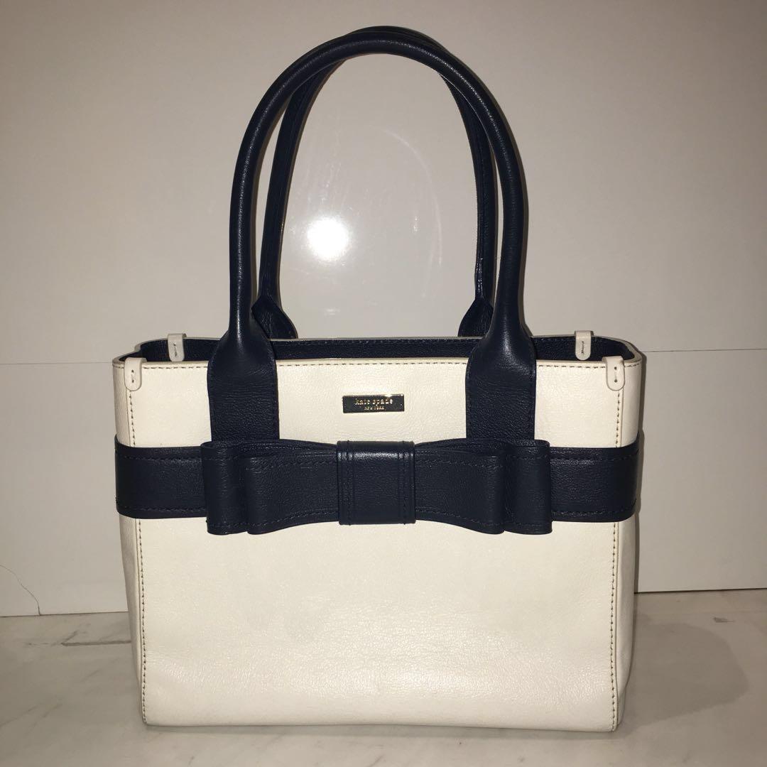 Kate Spade Ribbon Bag (White/Navy), Women's Fashion, Bags & Wallets,  Cross-body Bags on Carousell