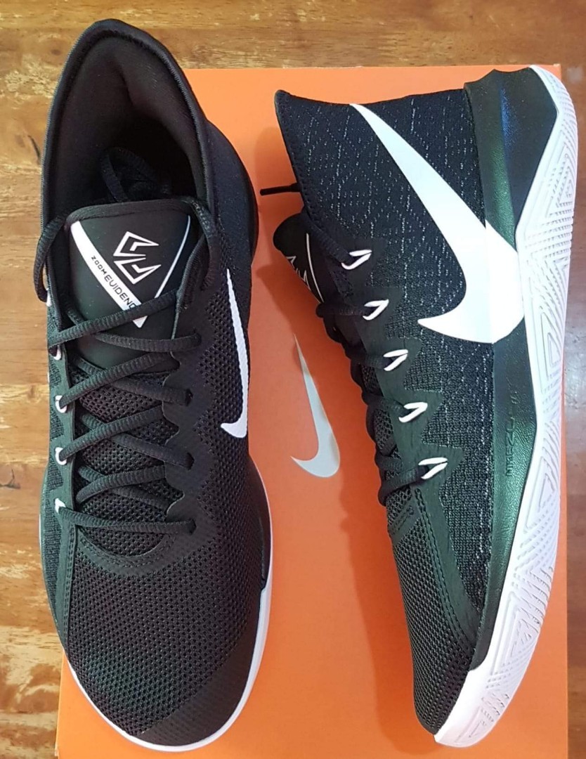 Rimpelingen Respectvol heerser Nike Zoom Evidence III basketball shoes size 7 US, 8 US, 9 US and 11 US for  men, Men's Fashion, Footwear, Sneakers on Carousell
