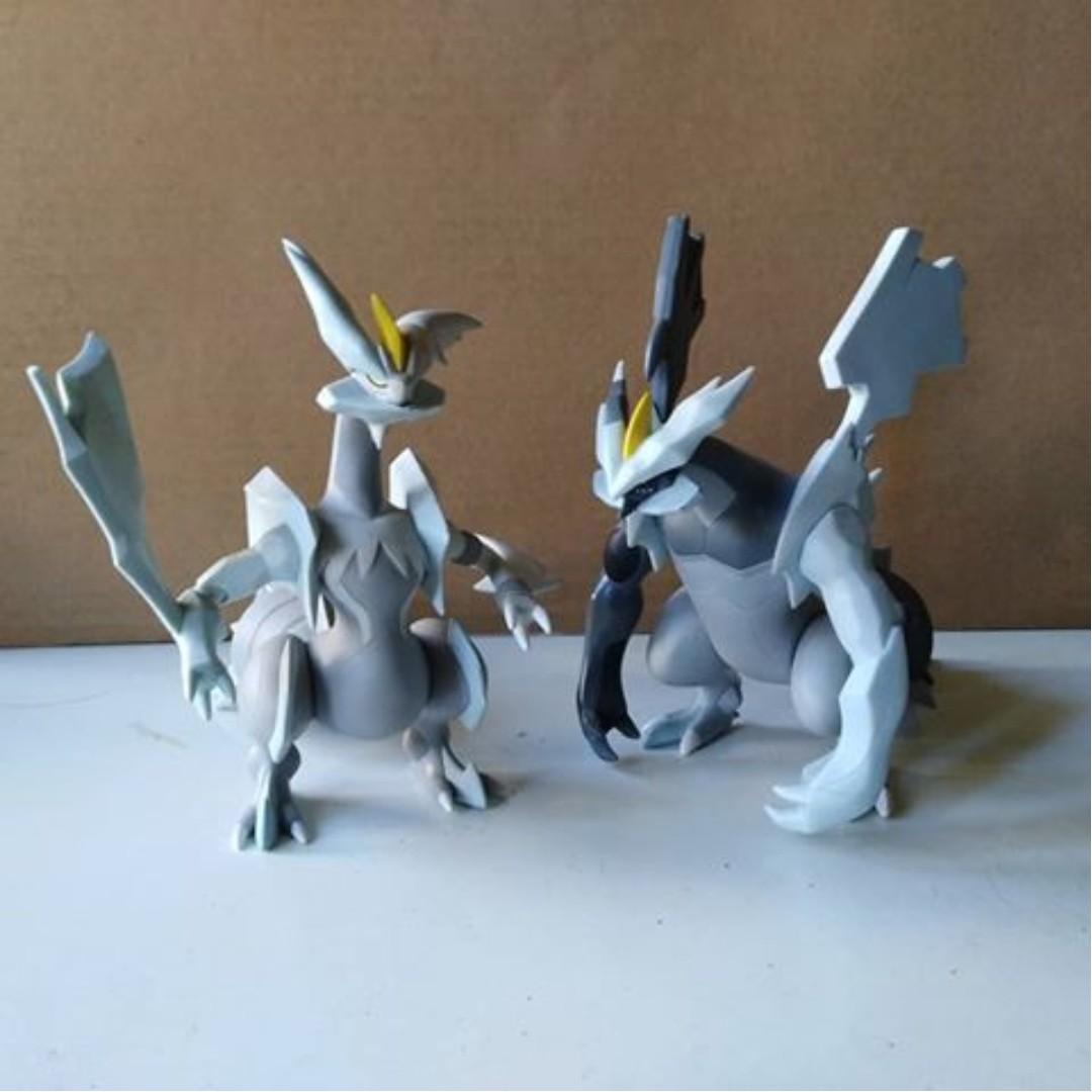 Black kyurem discount figure