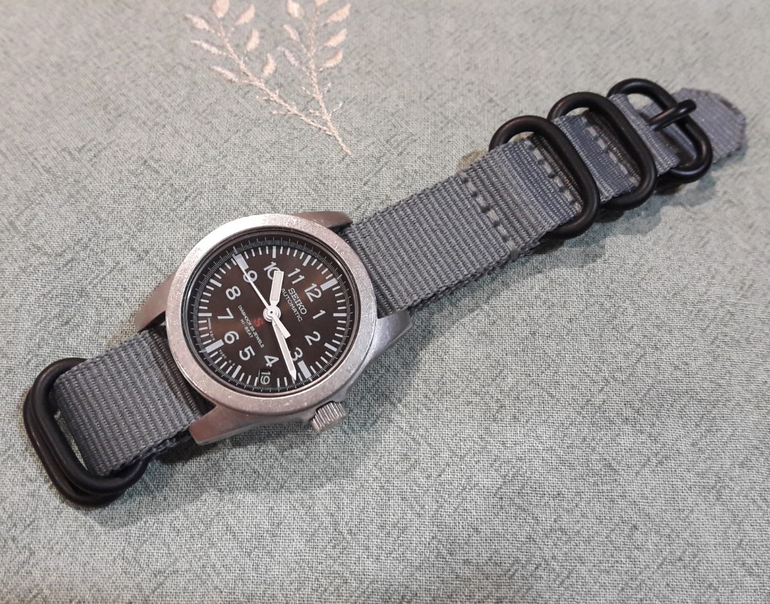 Seiko SUS 4S15 Military SCFF001, Men's Fashion, Watches & Accessories,  Watches on Carousell