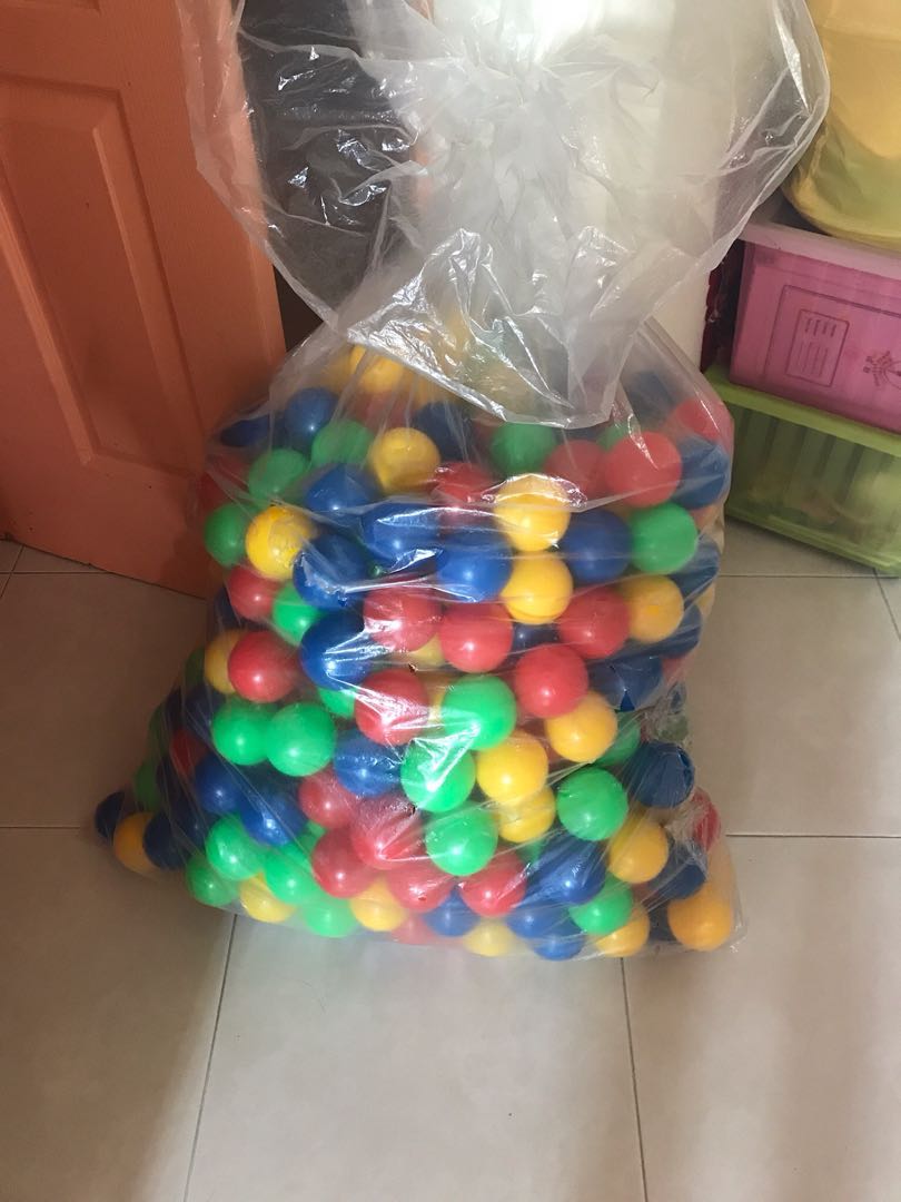 Selling balls, Hobbies & Toys, Toys & Games on Carousell