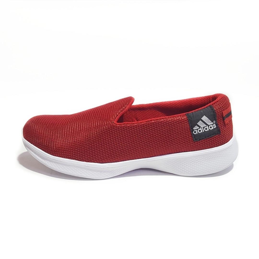 Sepatu adidas wanita slip on sale on