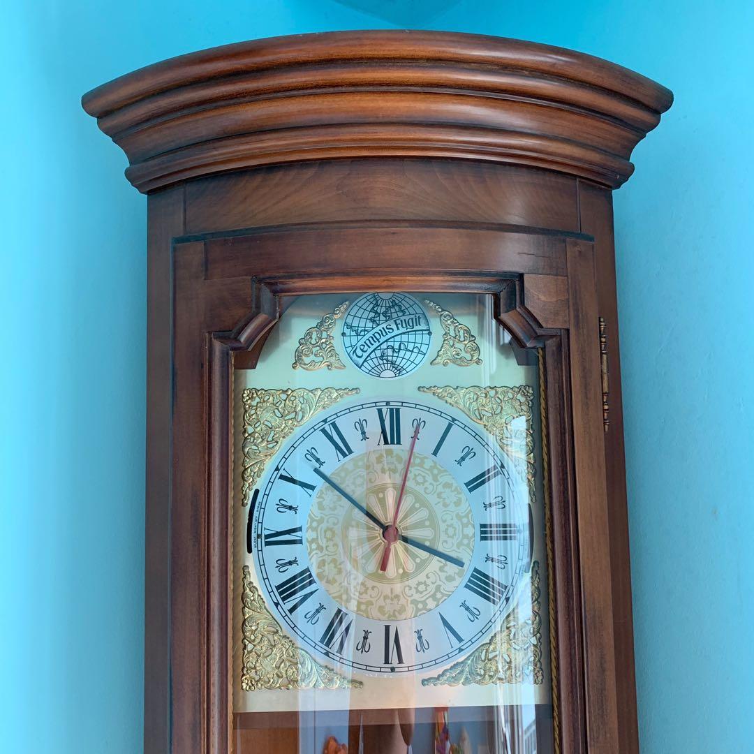 Tempus Fugit Clock Battery Operated, Everything Else on Carousell