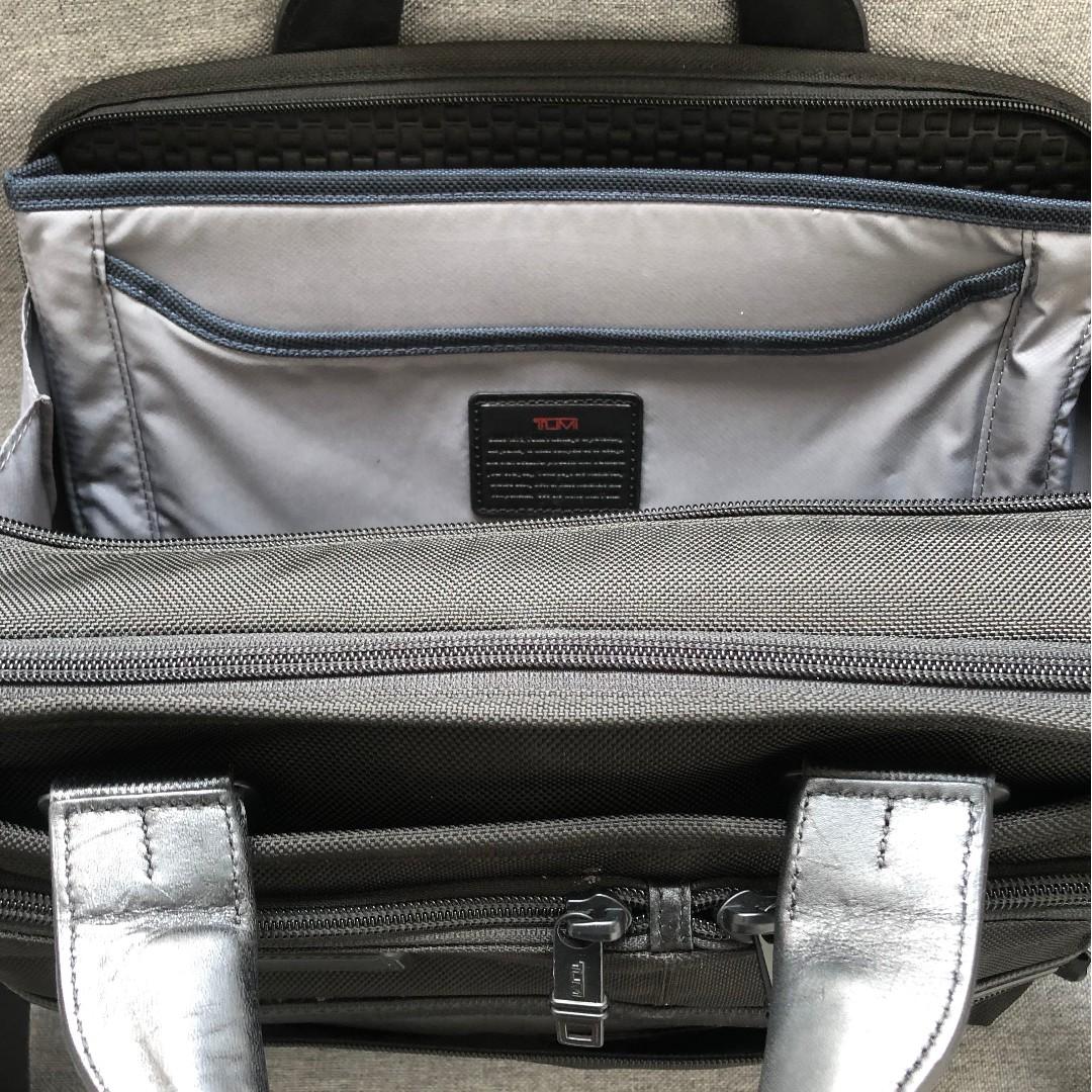 Tumi Laptop Bag/Briefcase, Men's Fashion, Bags, Briefcases on Carousell