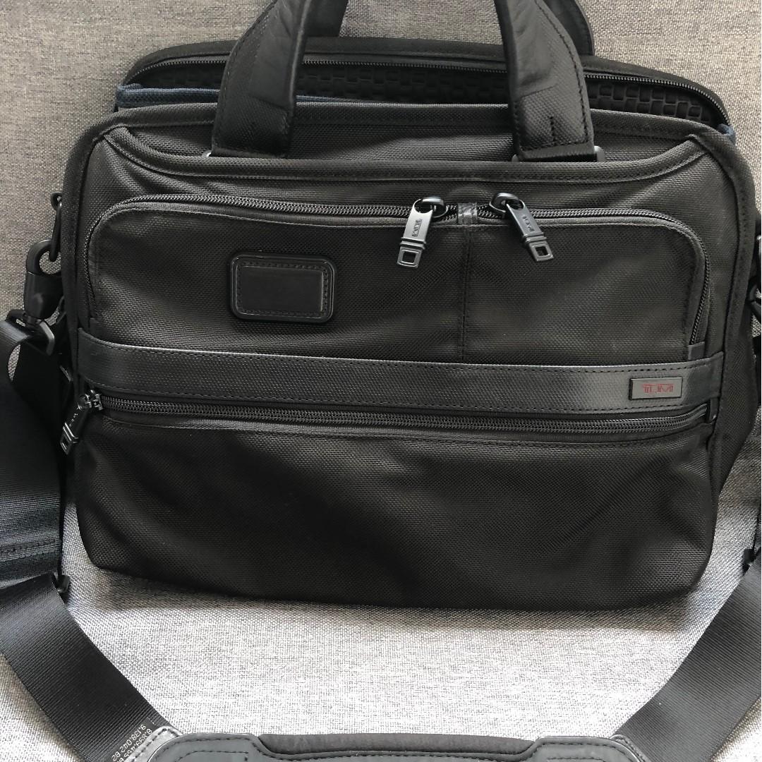 Tumi Laptop Bag/Briefcase, Men's Fashion, Bags, Briefcases on Carousell