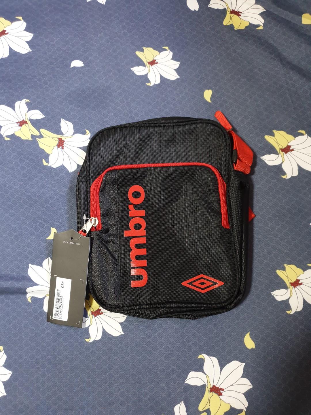 umbro sling bag