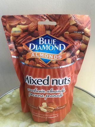 Blue diamond mixed nuts cashews, almonds, pecans, peanuts