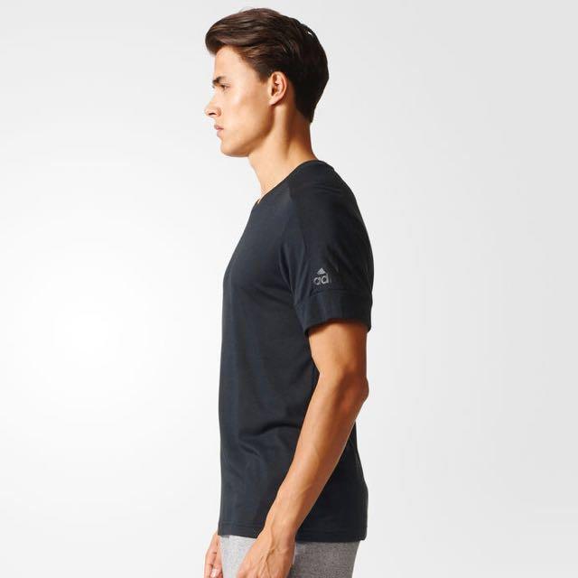 id stadium tee