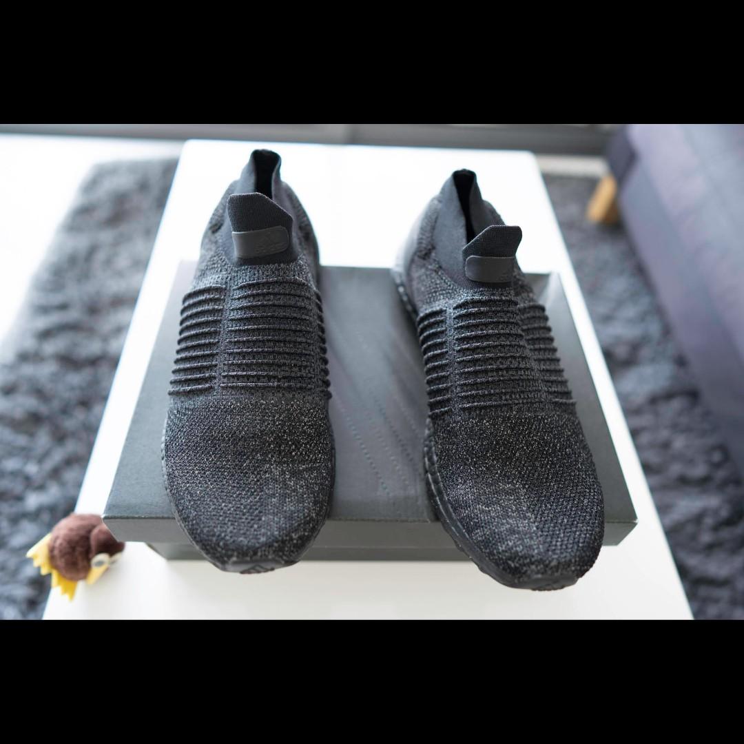 ultraboost laceless ltd