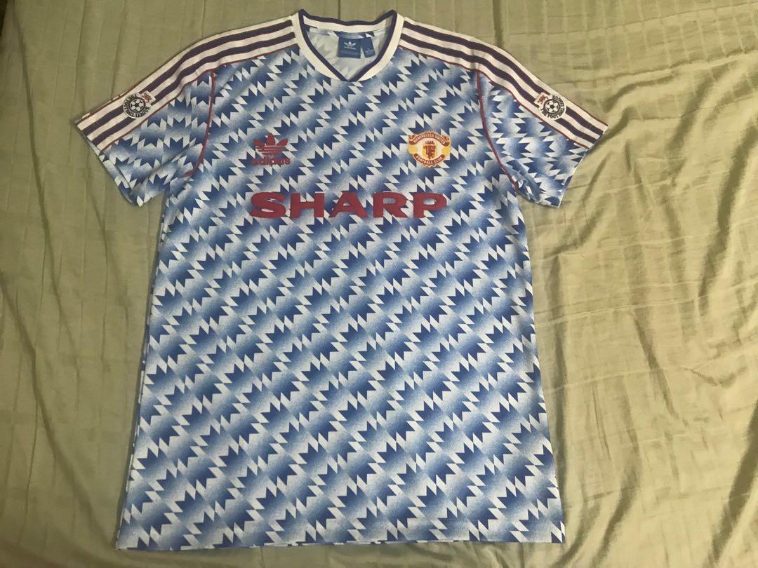 Authentic Manchester United 90 92 Away Jersey Retro Sports Athletic Sports Clothing On Carousell