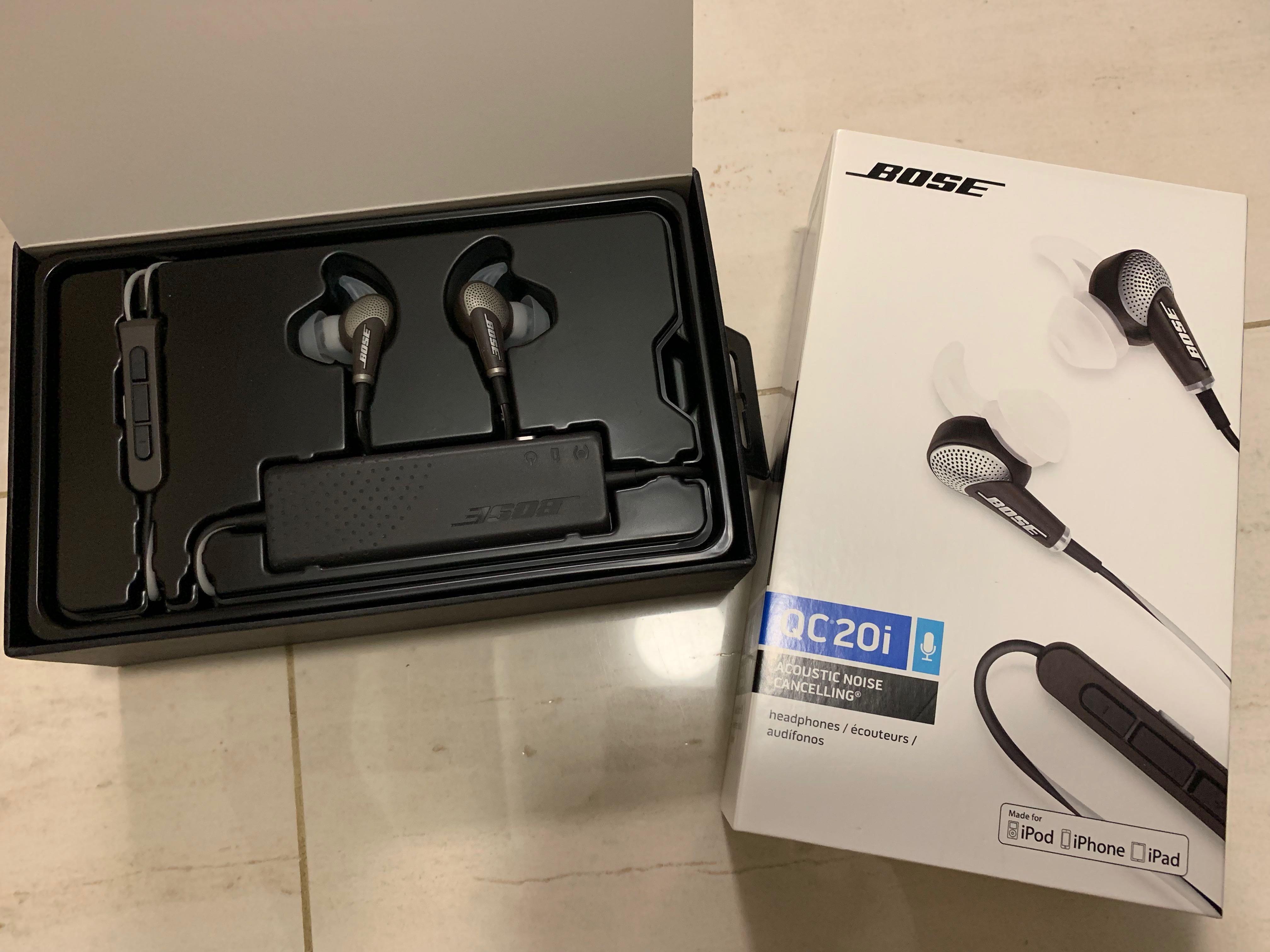 Bose Quietcomfort 20i Acoustic Noise Cancelling Headphones