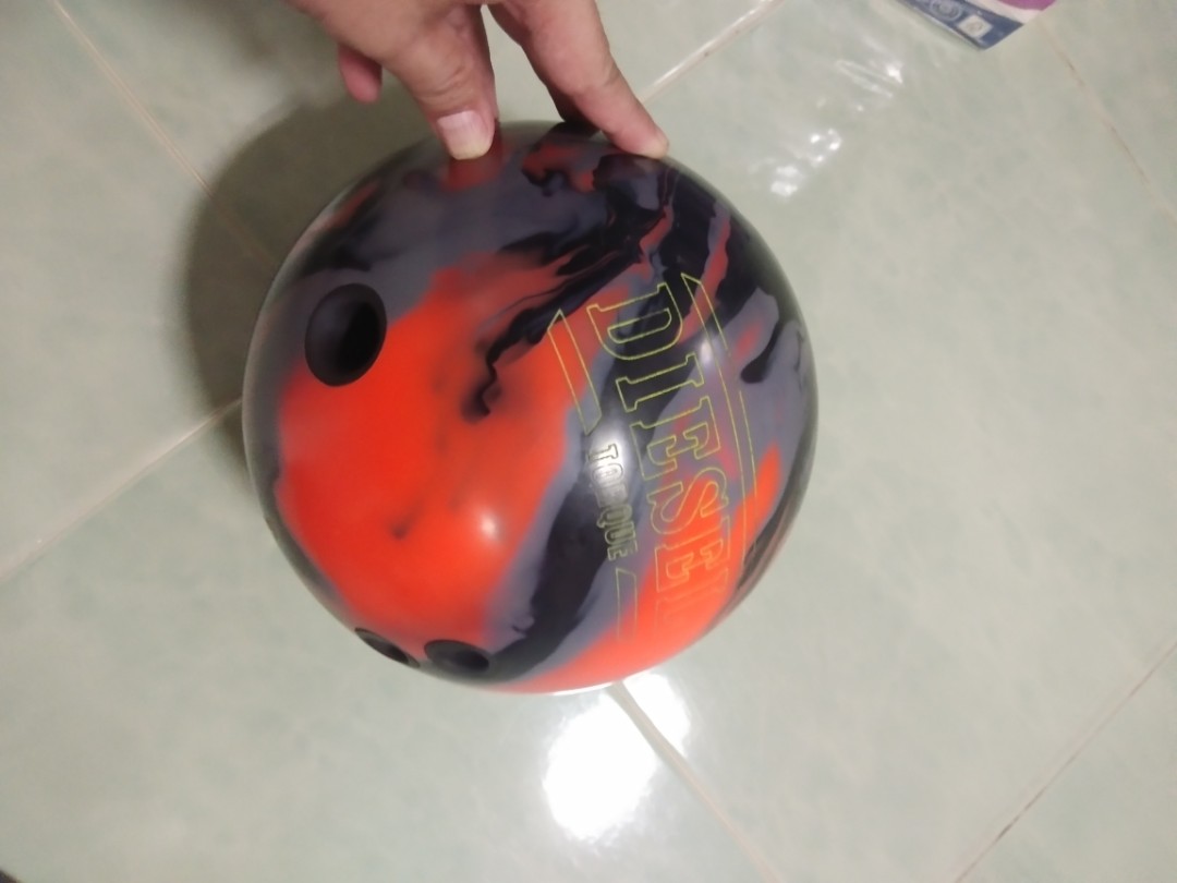 Bowling Ball hammer diesel torque 13 lbs, Sports Equipment, Sports