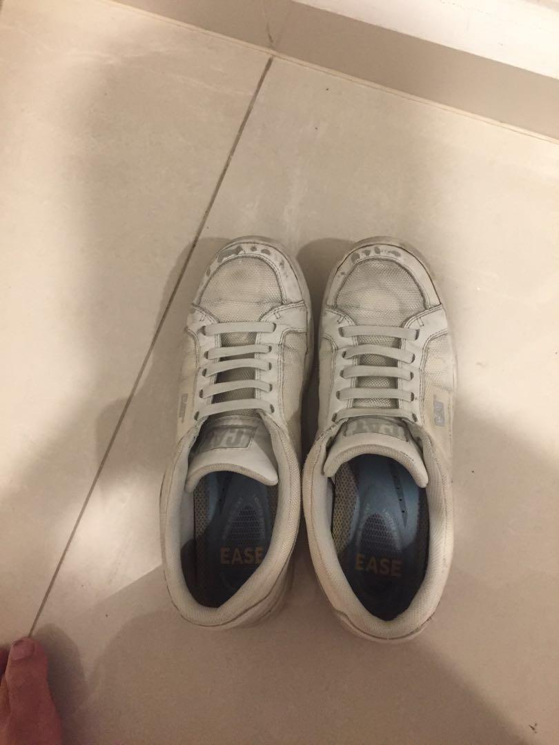 Caterpillar white clearance shoes