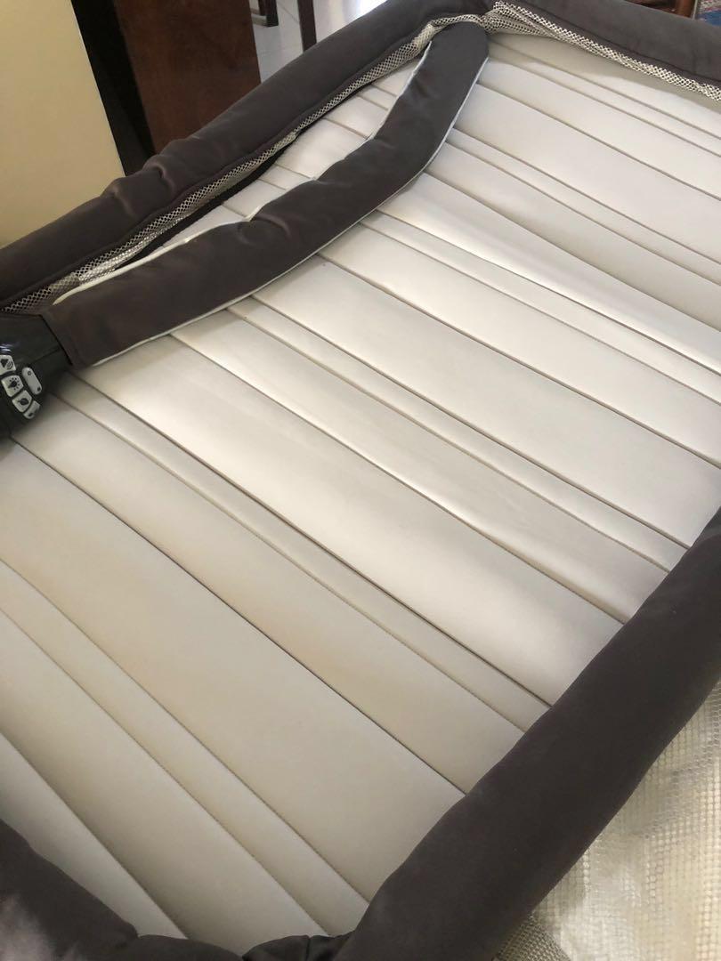 chicco lullaby dream playard in avena