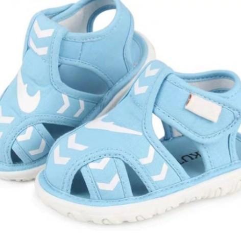 cute squeaky shoes