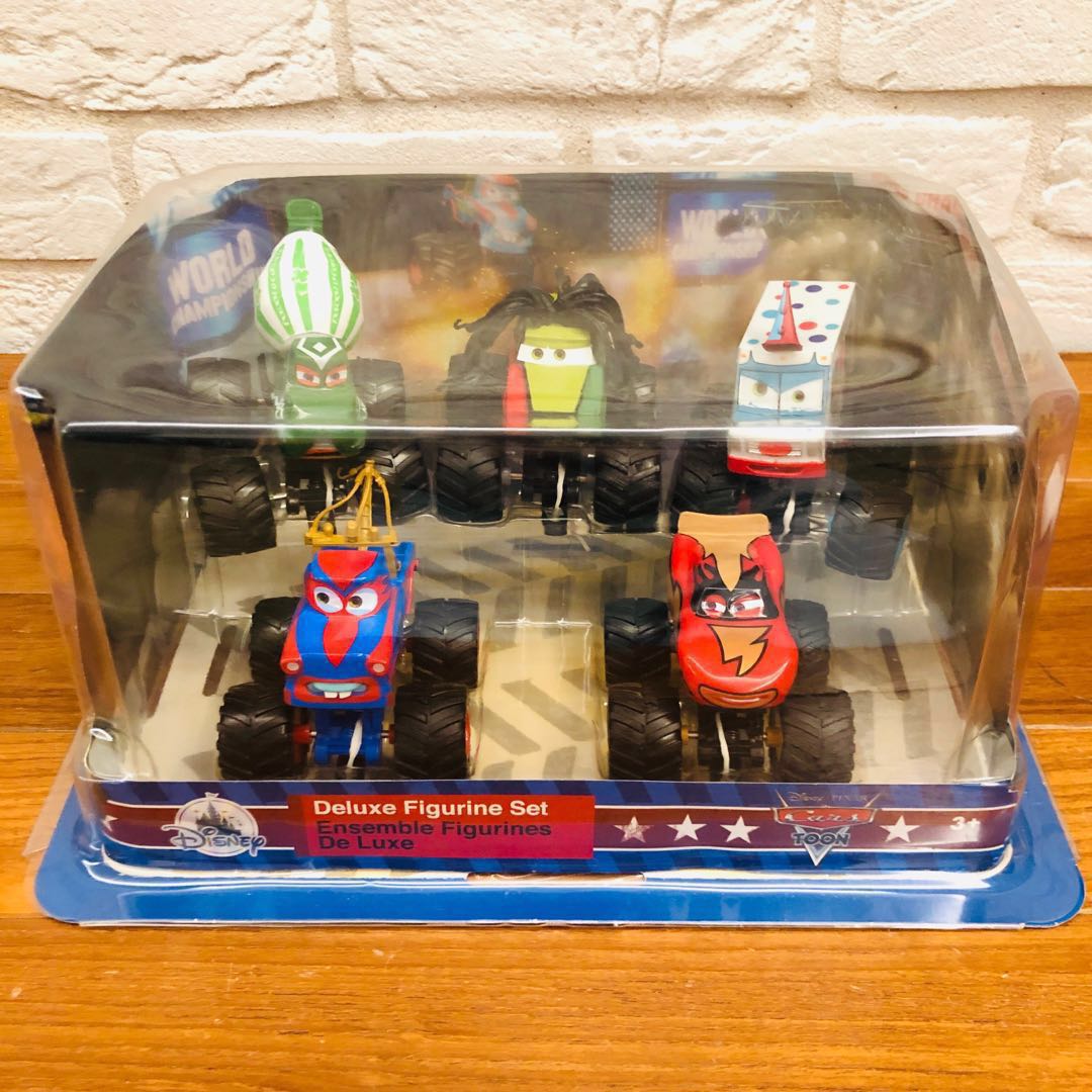 monster truck mater deluxe figure set