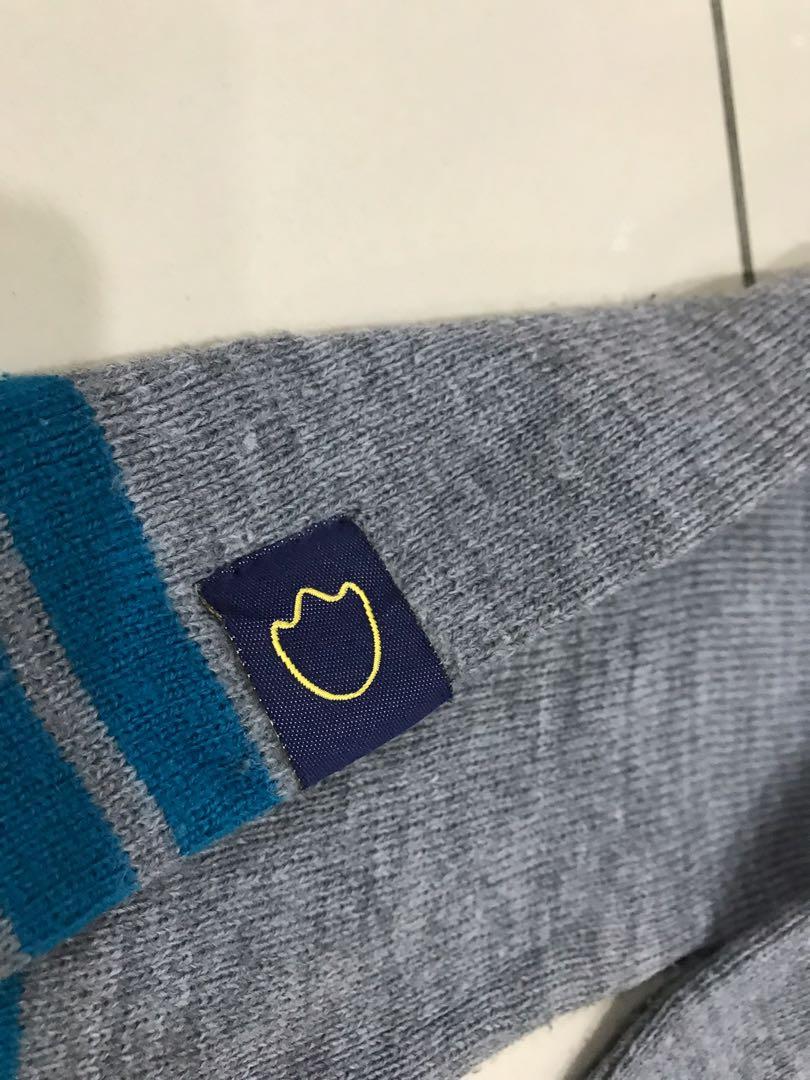 Disney Donald Duck Scarf Muffler, Women's Fashion, Watches