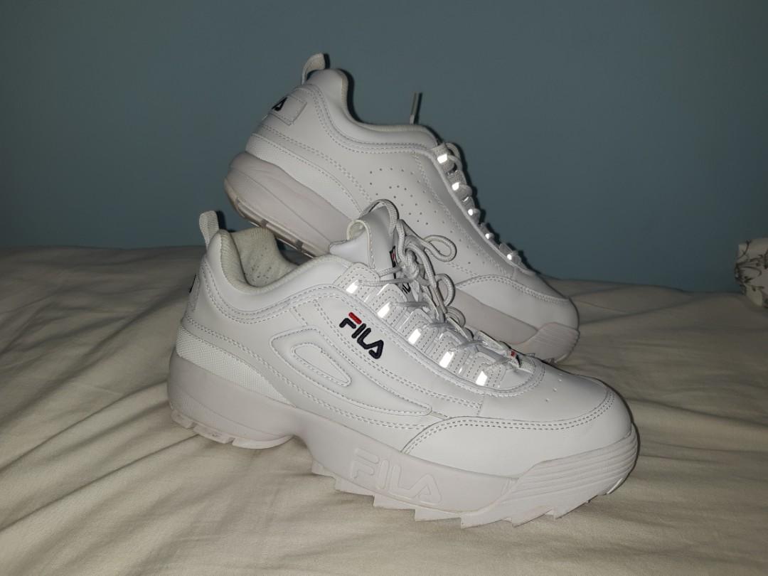 Fila disruptor size 43, Women's Fashion 