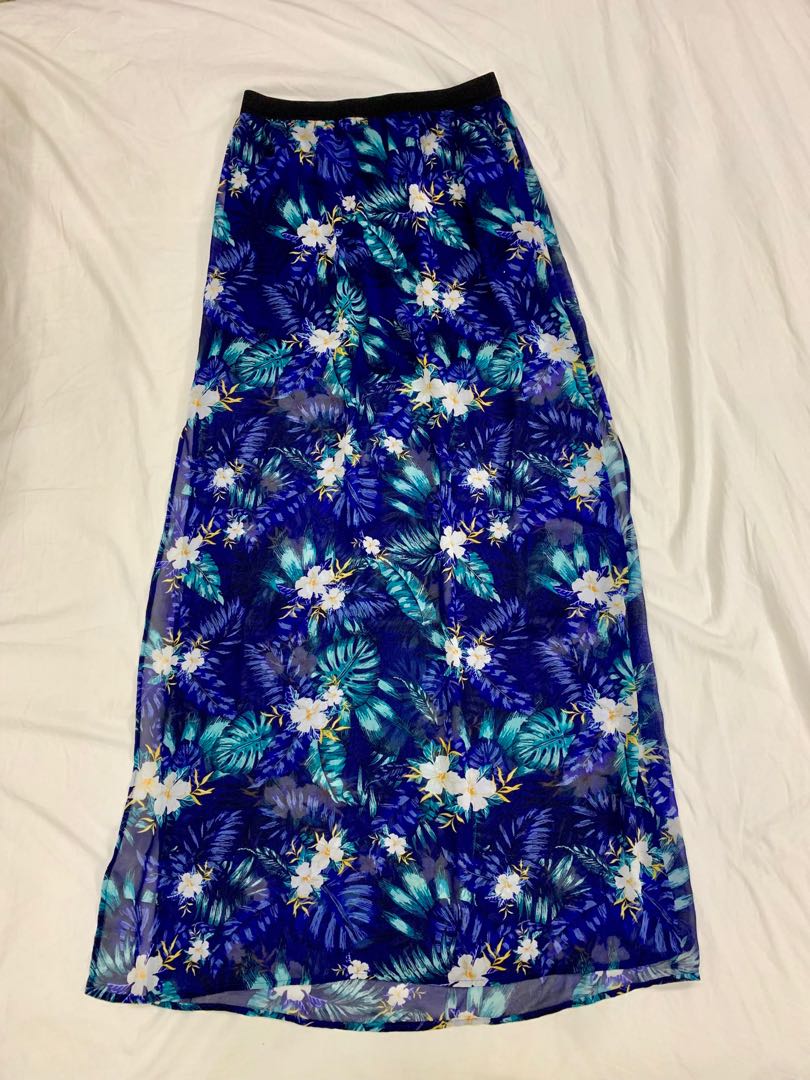H&M Floral Beach Skirt, Women's Fashion, Bottoms, Skirts on Carousell