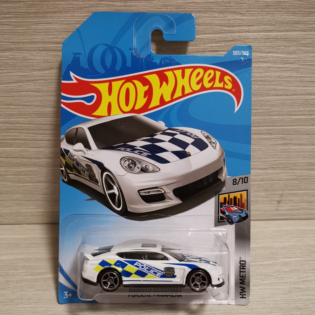 hot wheels porsche panamera police