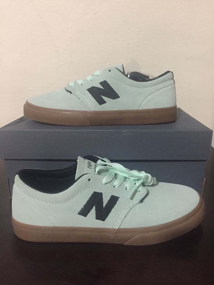 new balance mint