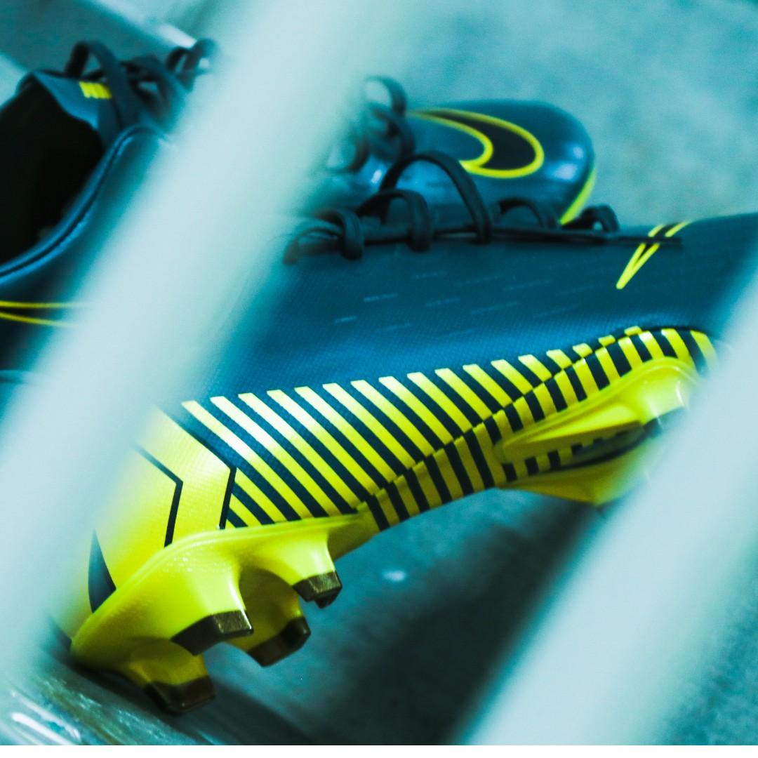 Nike mercurial vapor sales xii pro fg black