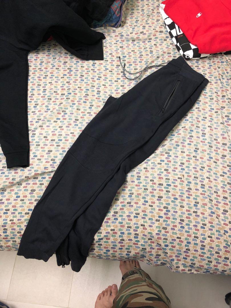pull and bear tracksuit