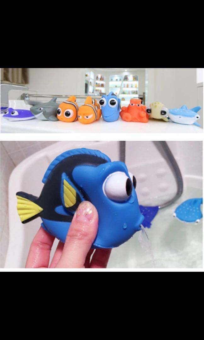 (PO) The First Years Finding Nemo Baby Bath Toy Set, Babies & Kids