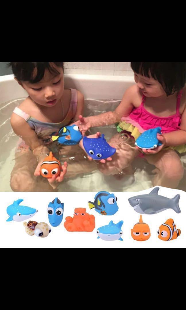 (PO) The First Years Finding Nemo Baby Bath Toy Set, Babies & Kids