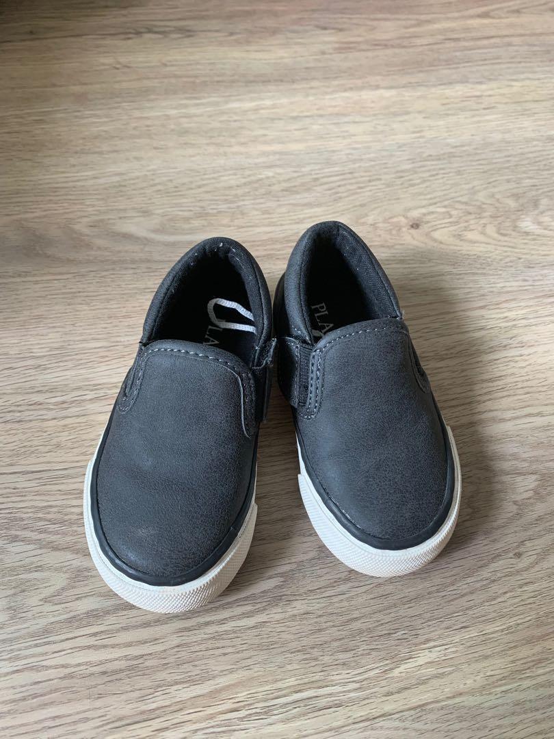 Children's place best sale boys shoes