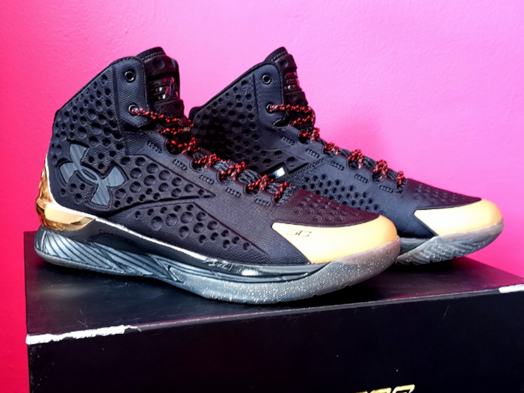 Curry 4 shoe palace store