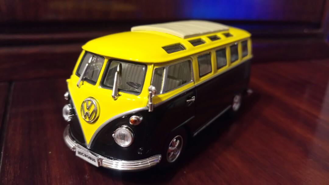 volkswagen bus toy