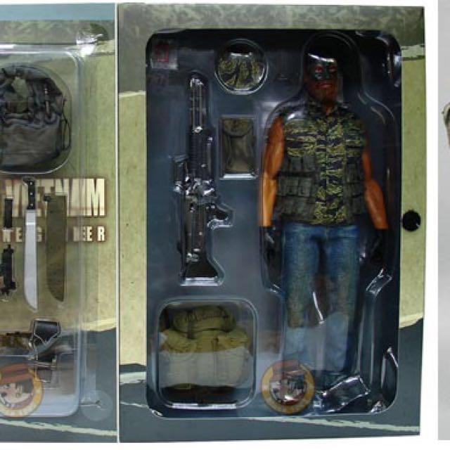 新品未開封Hot Toys 1/6フィギア US NAVY M60マシンガンナー Hot Toys US Navy Seal in Vietnam M60 Gunner 1:6 Backpack