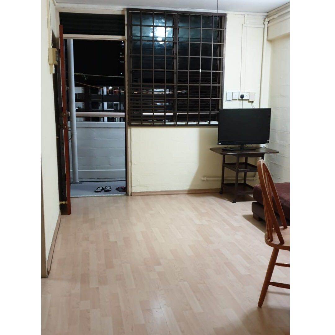 (Category: ) located in . Submitted by tomatocellulose (Listing ID 221215916, Image 1). Description: .