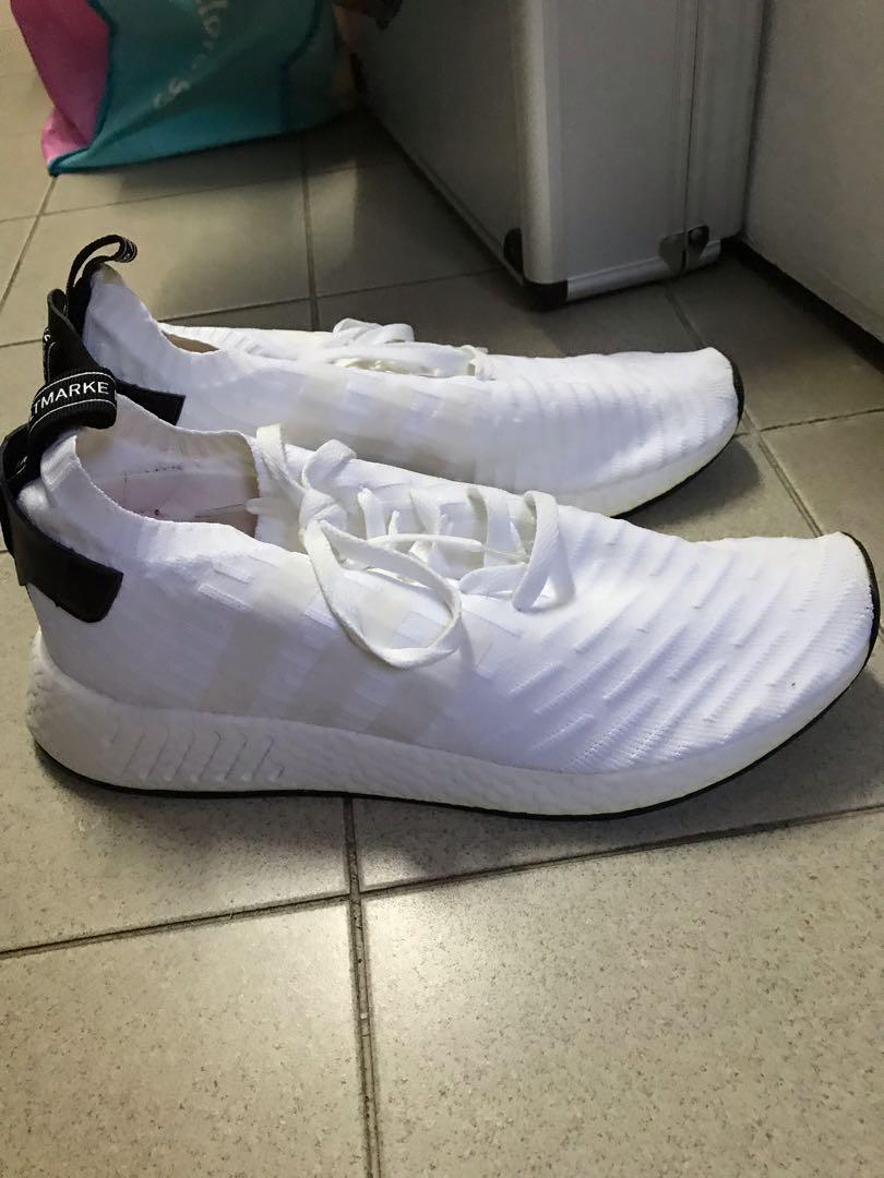 nmd r2 primeknit white black