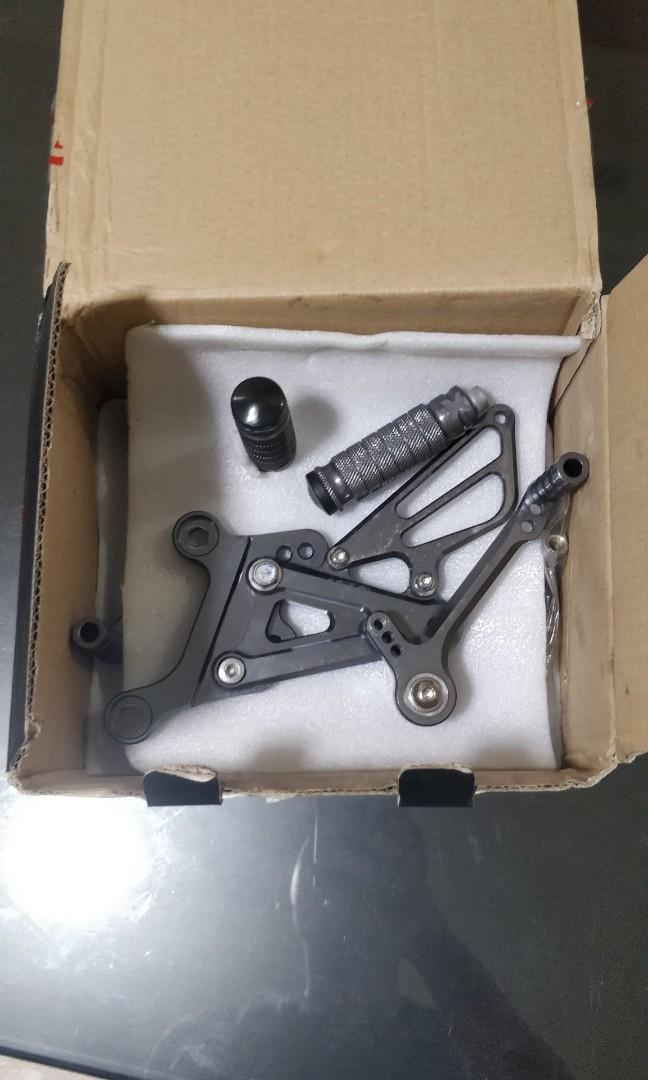 Aprilia rs 125 foot pegs top